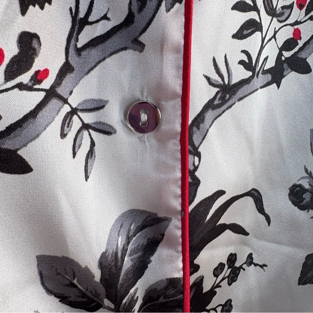 LILAC & LOUDEN Floral Print Pajama Set - Black / White / Red Size XL -- GORGEOUS - Picture 7 of 8